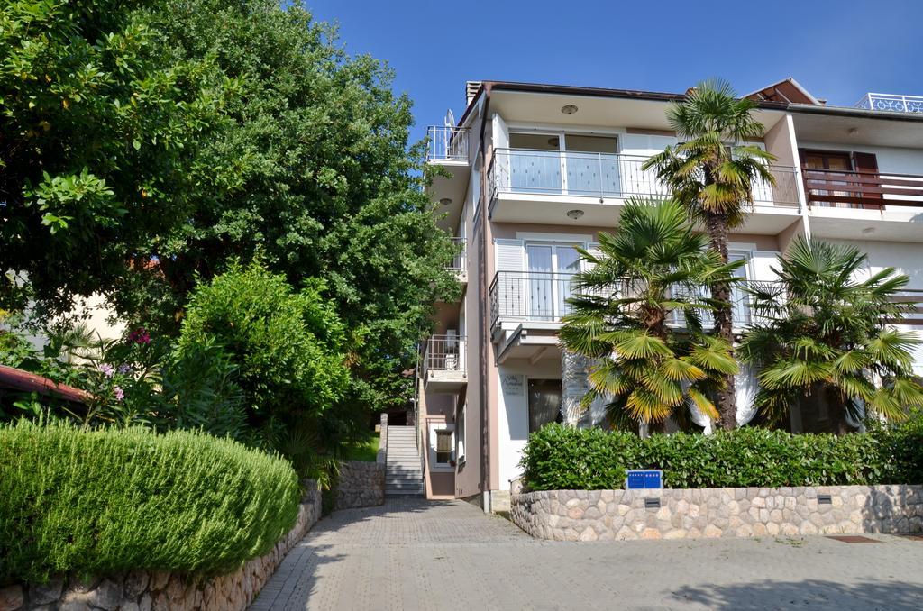 Villa Amalia Apartment 2 Malinska Quarto foto